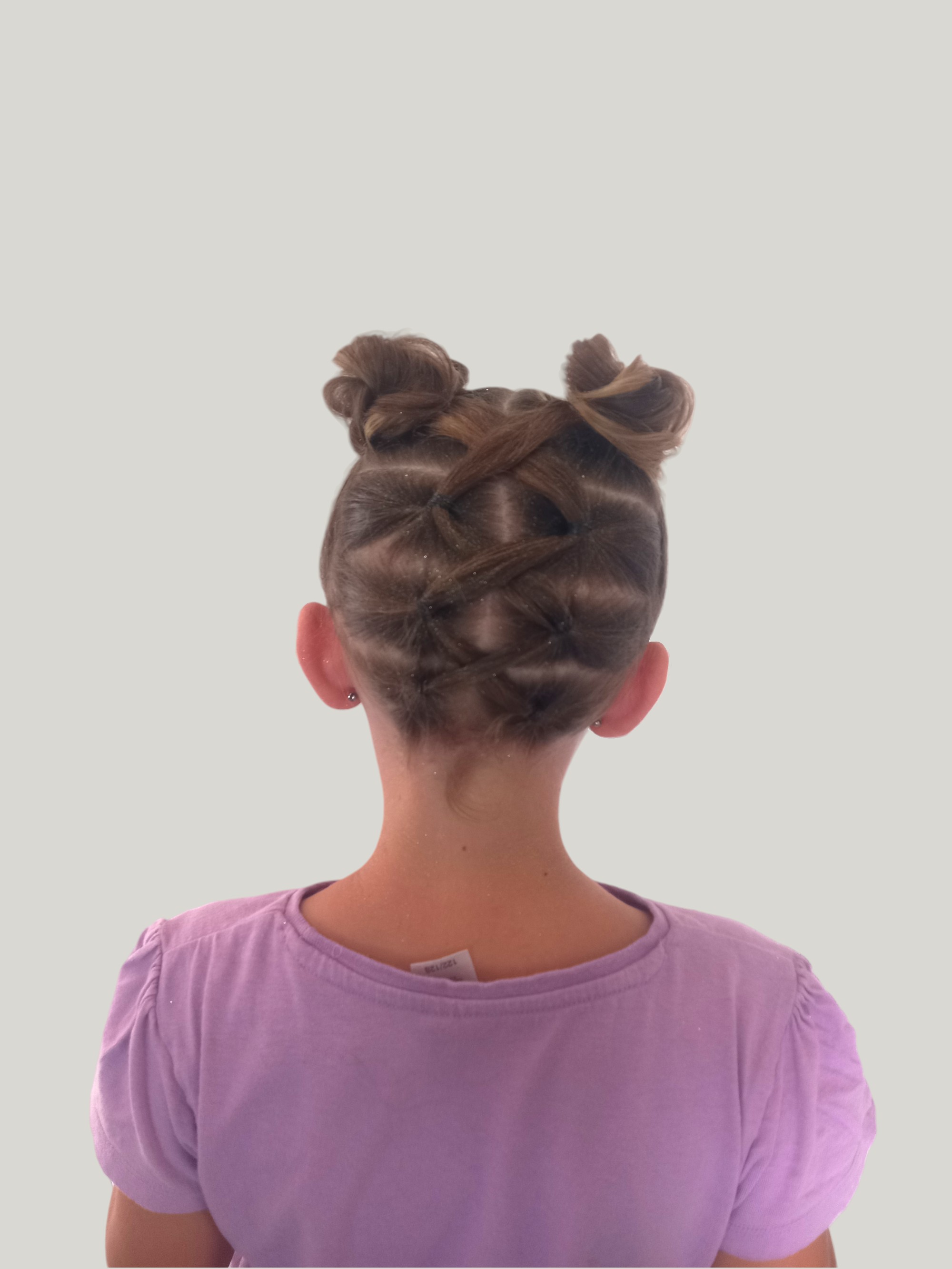 coiffure enfant après avec tresses et chignons