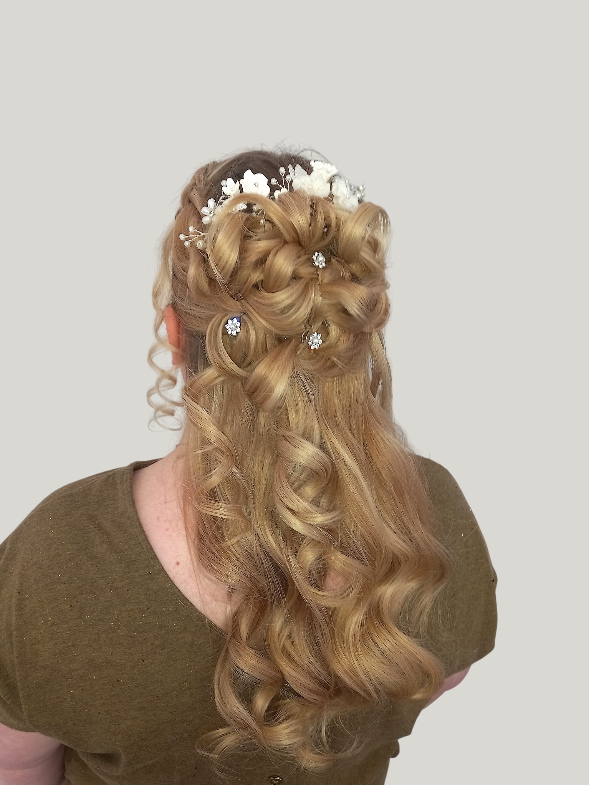coiffure de mariage femmes après